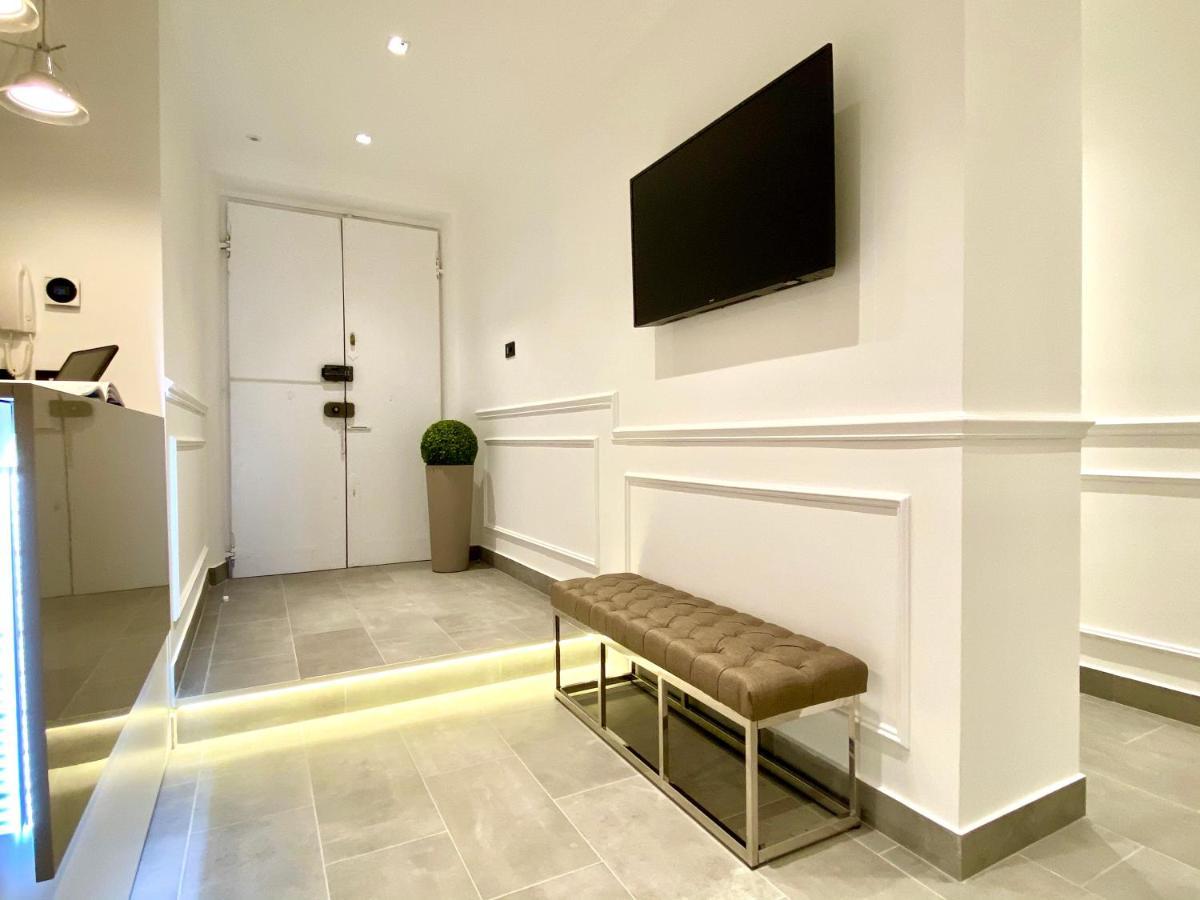 The One - Sun 'N Sea Rooms Специя Екстериор снимка