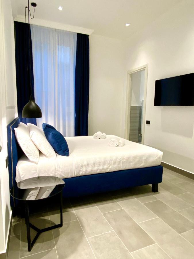 The One - Sun 'N Sea Rooms Специя Екстериор снимка